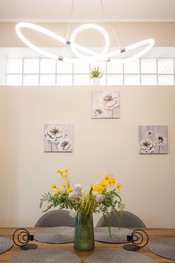 Luxury & Cozy Apartment Messíni Dış mekan fotoğraf
